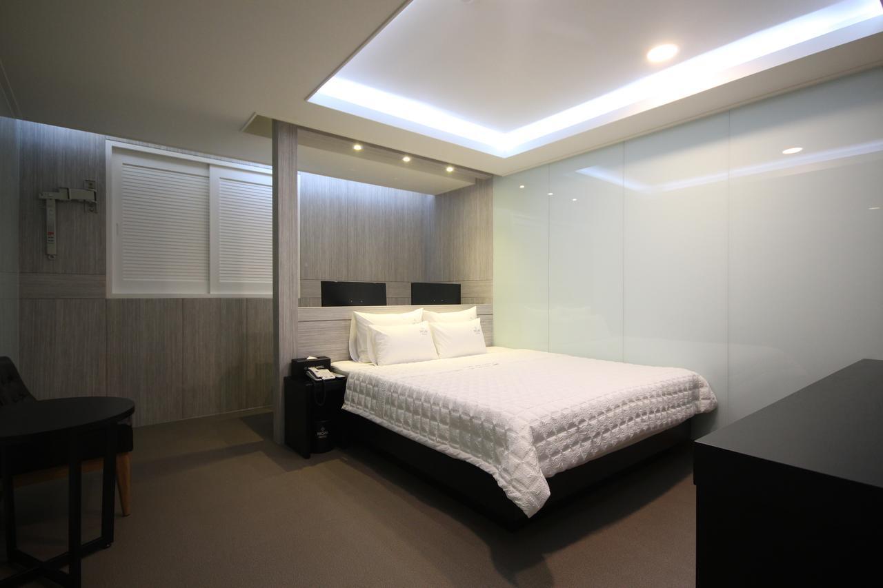 Mgm Hotel Busan Esterno foto