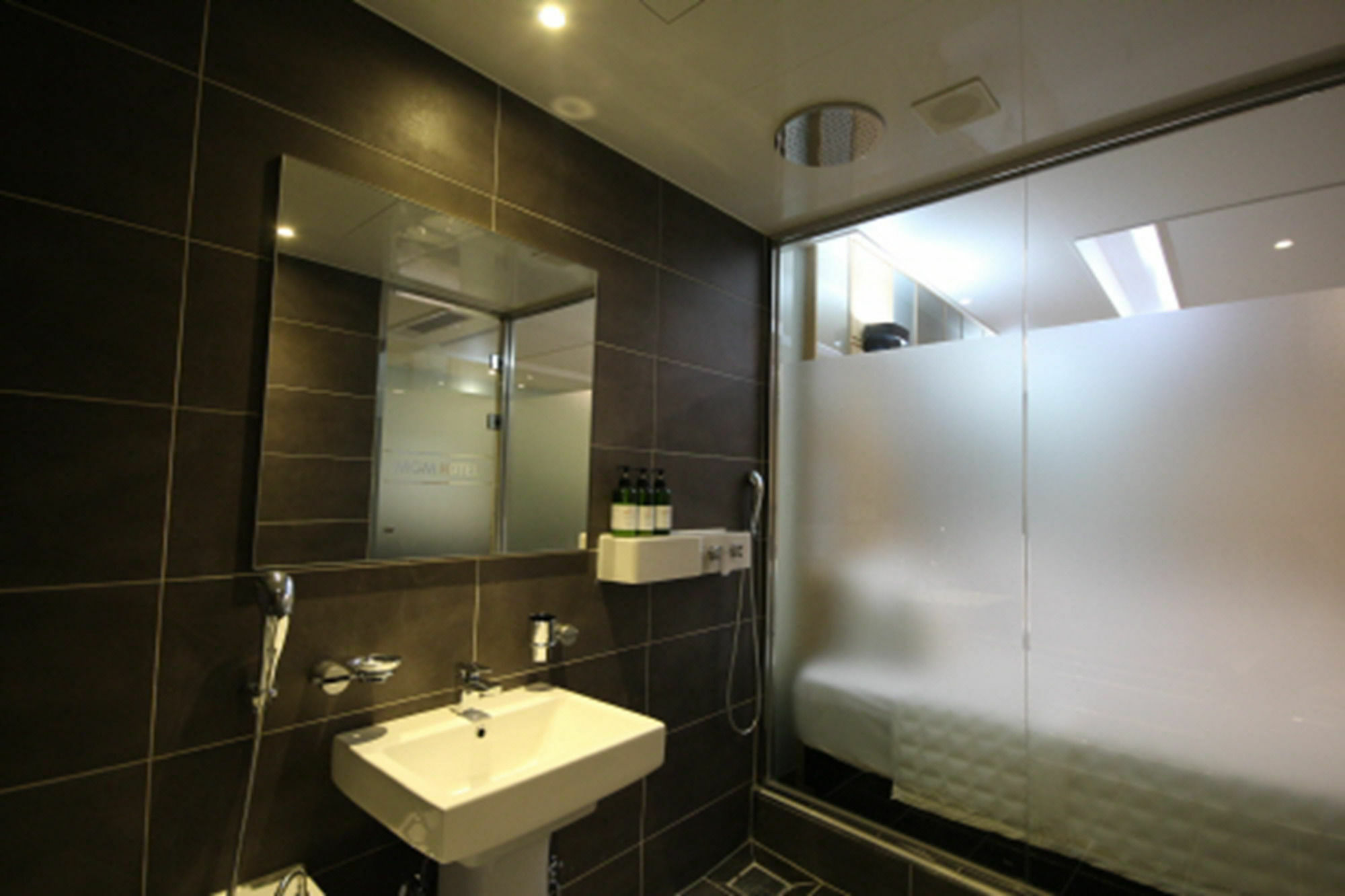 Mgm Hotel Busan Esterno foto
