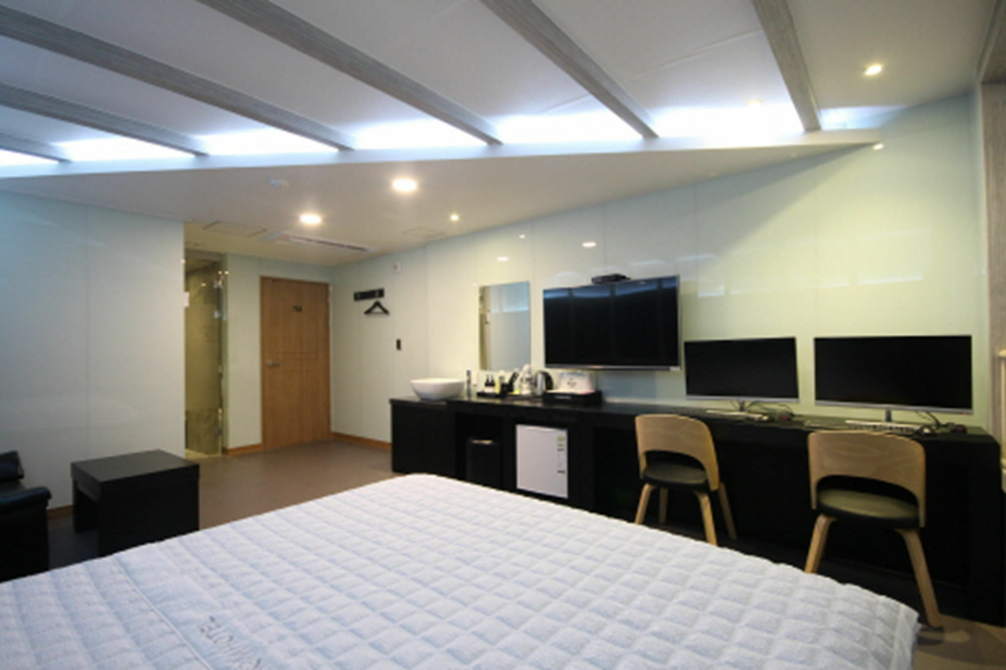 Mgm Hotel Busan Esterno foto